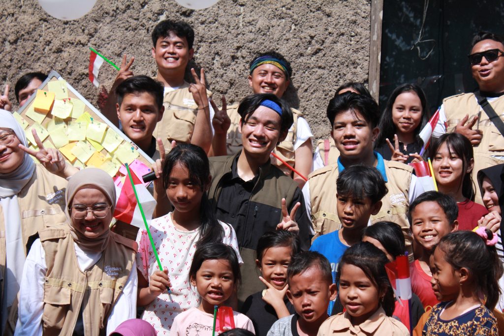 Semarak HUT RI ke-79: Jerhemy Owen Gelar Lomba untuk Anak-Anak di Bantar Gebang